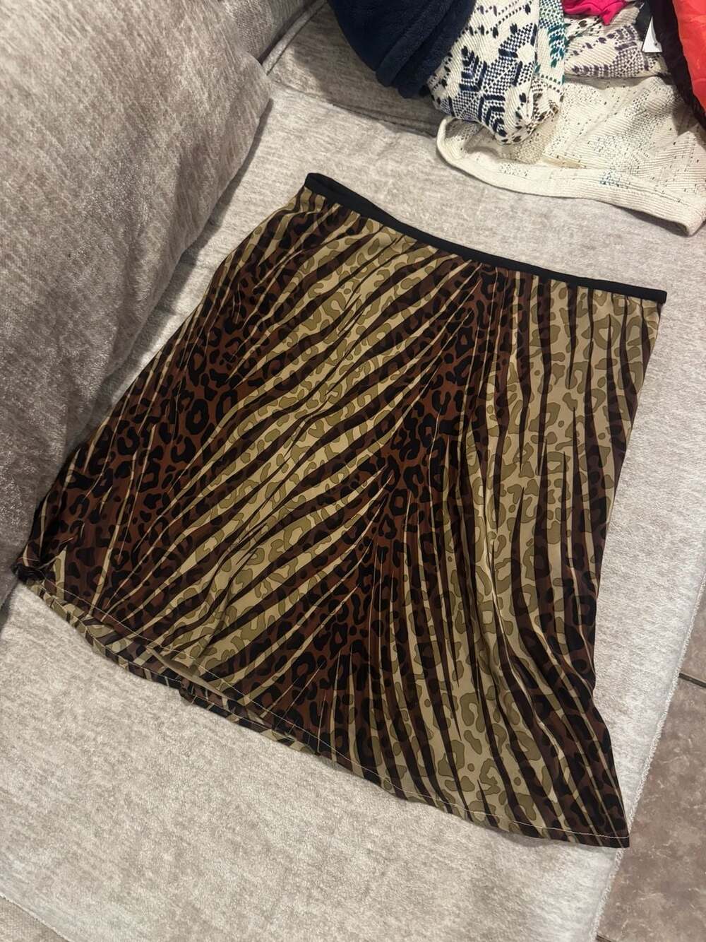 Alfani Animal Print Skirt Size 14 100% Silk Brown Zebra Leopard